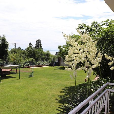 Gyoengyoem Apartman Balatonalmádi Zewnętrze zdjęcie