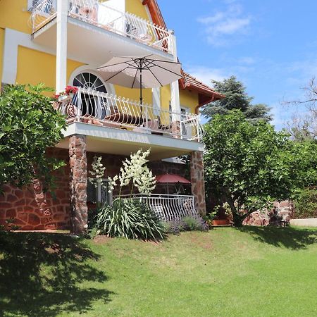 Gyoengyoem Apartman Balatonalmádi Zewnętrze zdjęcie