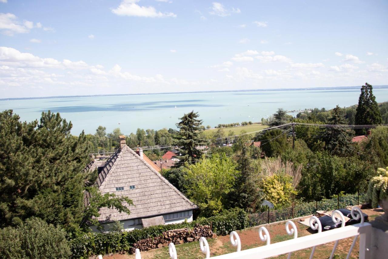 Gyoengyoem Apartman Balatonalmádi Zewnętrze zdjęcie