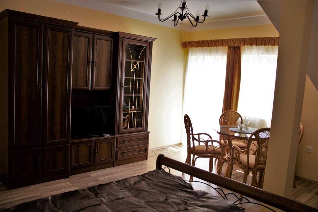 Gyoengyoem Apartman Balatonalmádi Zewnętrze zdjęcie